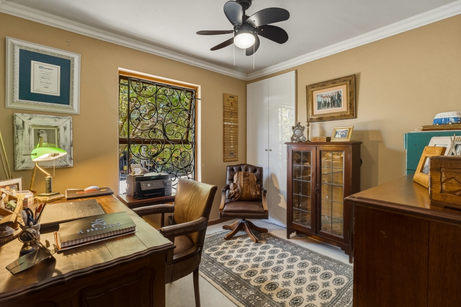 4 Bedroom Property for Sale in Strand South Western Cape